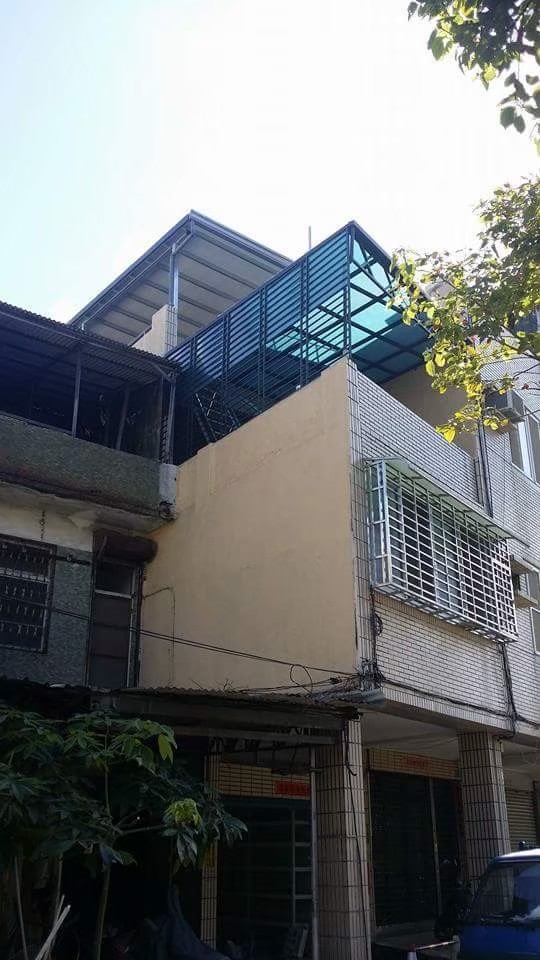 高雄梓官區採光罩