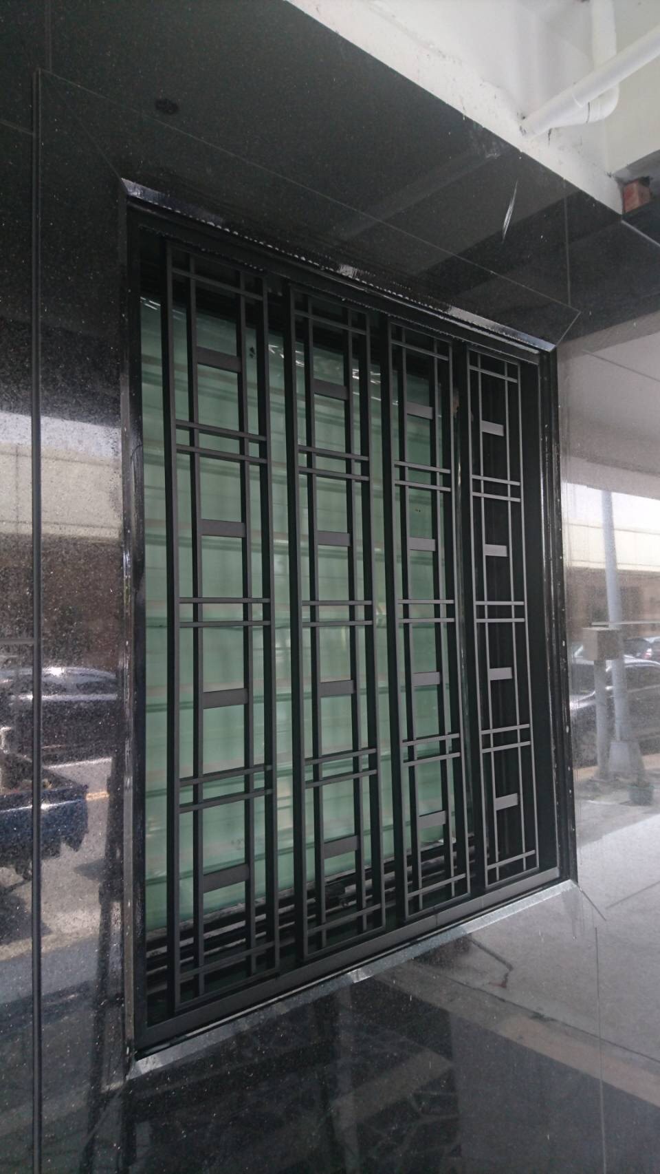 高雄左營區鋁門窗