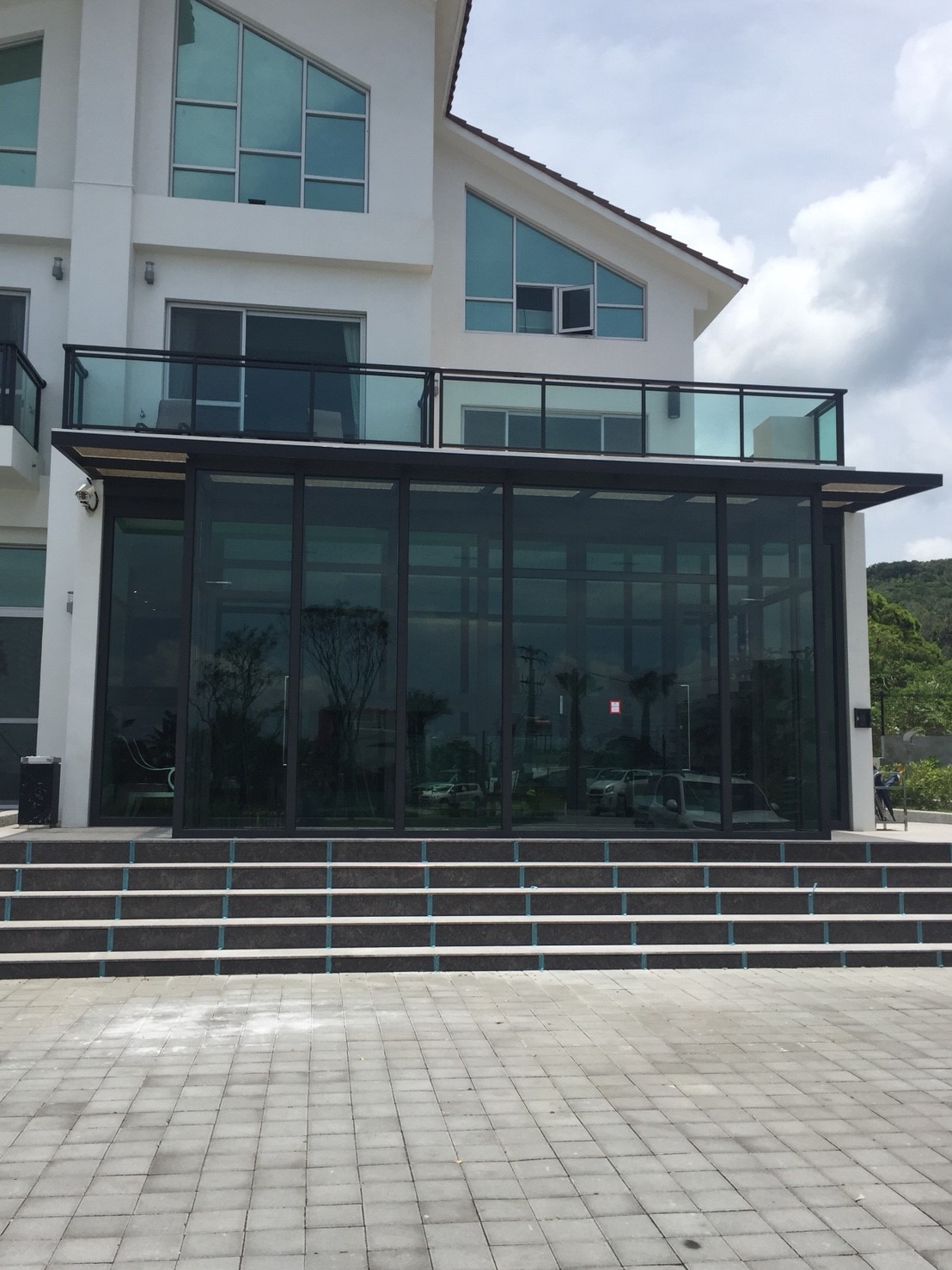 高雄鹽埕區自動推拉門