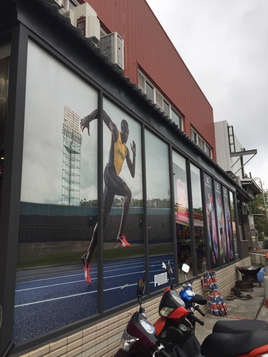 高雄林園區自動推拉門